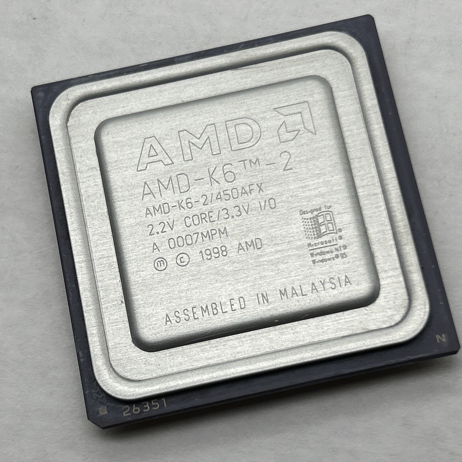 AMD AMD-K6-2 450AFX CPU Super Socket 7 2.2v core 3.3v K6-II Vintage CPU 1998 450