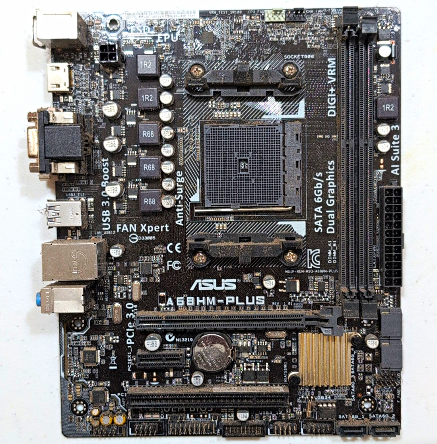 ASUS A68HM-PLUS MicroATX Socket FM2+ AMD DDR3 2-DIMM DVI/VGA Motherboard