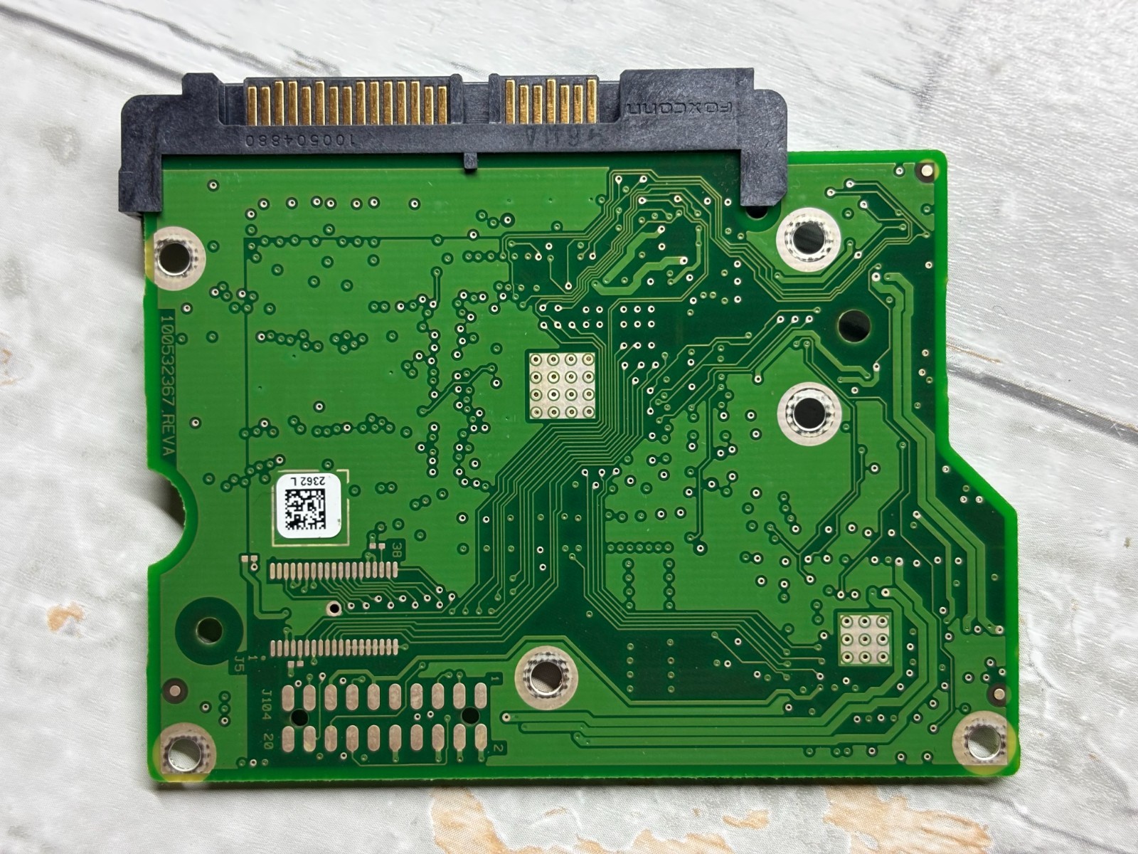 100532367 Rev A PCB Logic Board for Maxtor STM3250318AS 250GB SATA 3.5" Tested