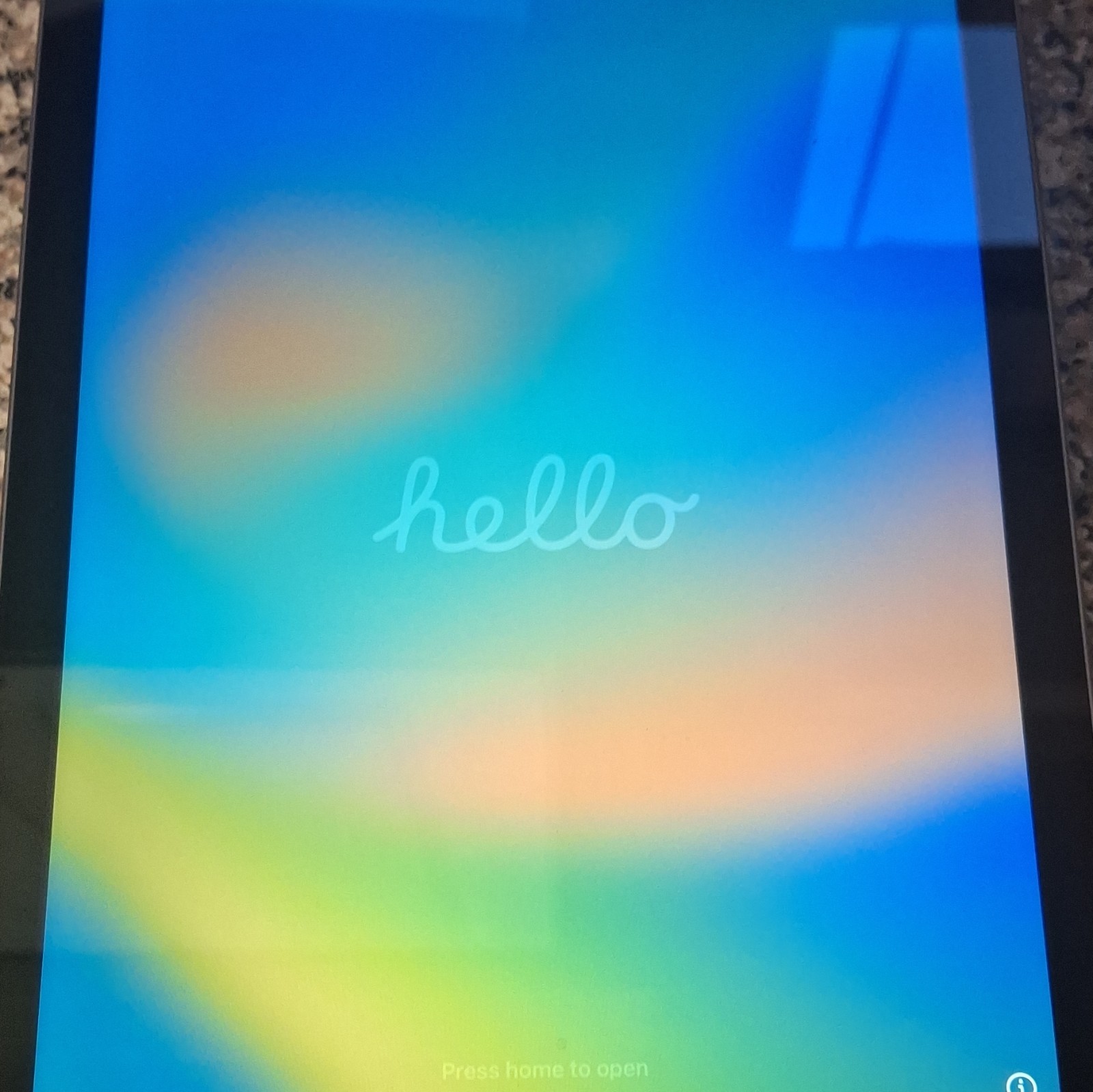 Apple iPad (Apple iPad Series) 9.7" Tablet iOS Space Gray 128MB