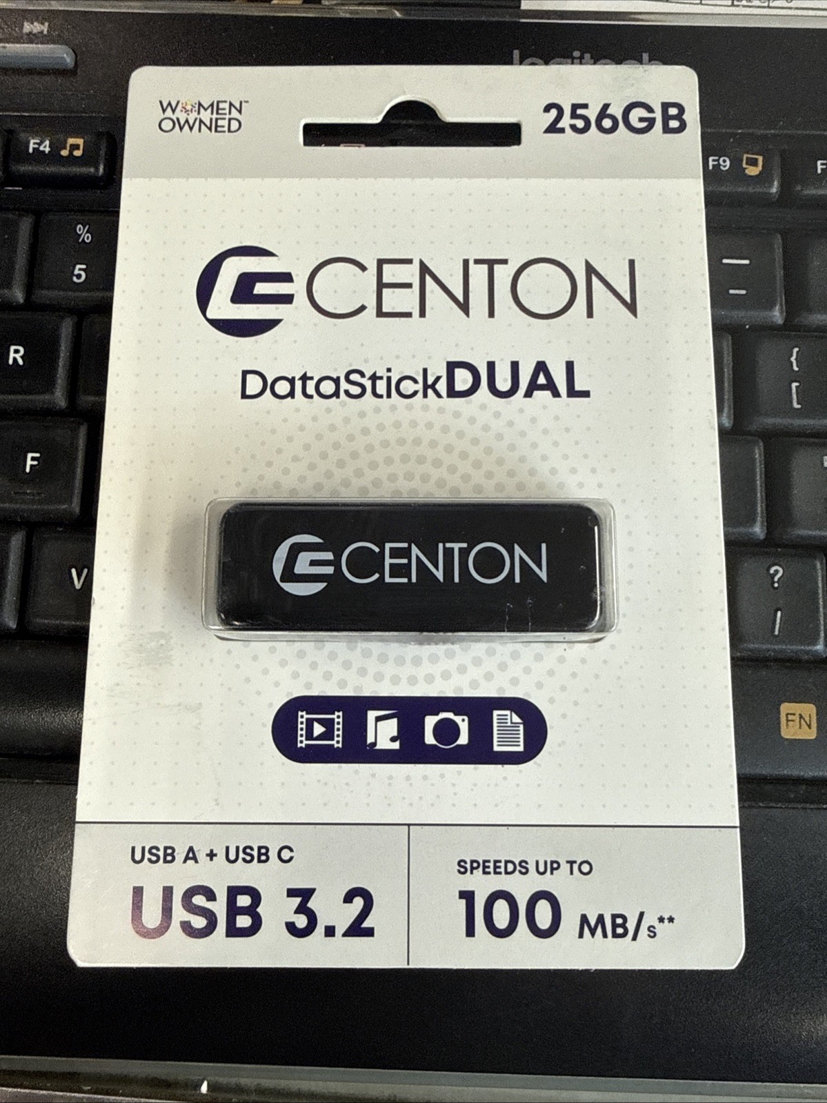 Centon DataStick Pro 256GB USB 3.2 Type-A Flash Drive, Black (C1-U3P6-256G.1)