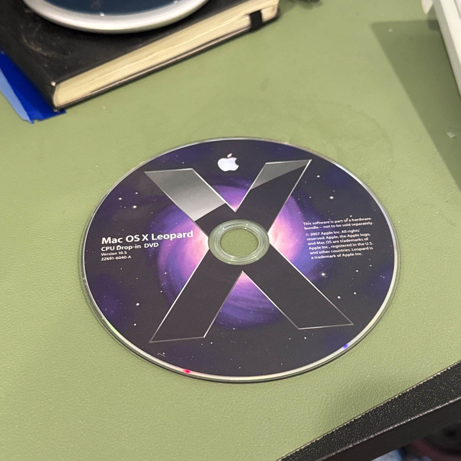 Apple Mac OS X Leopard Version 10.5 Install DVD Disk Retail