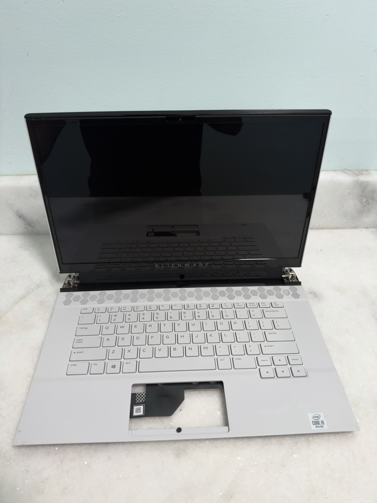 Alienware Gaming Laptop Intel Core i9 10th Gen Parts Repair Incomplete