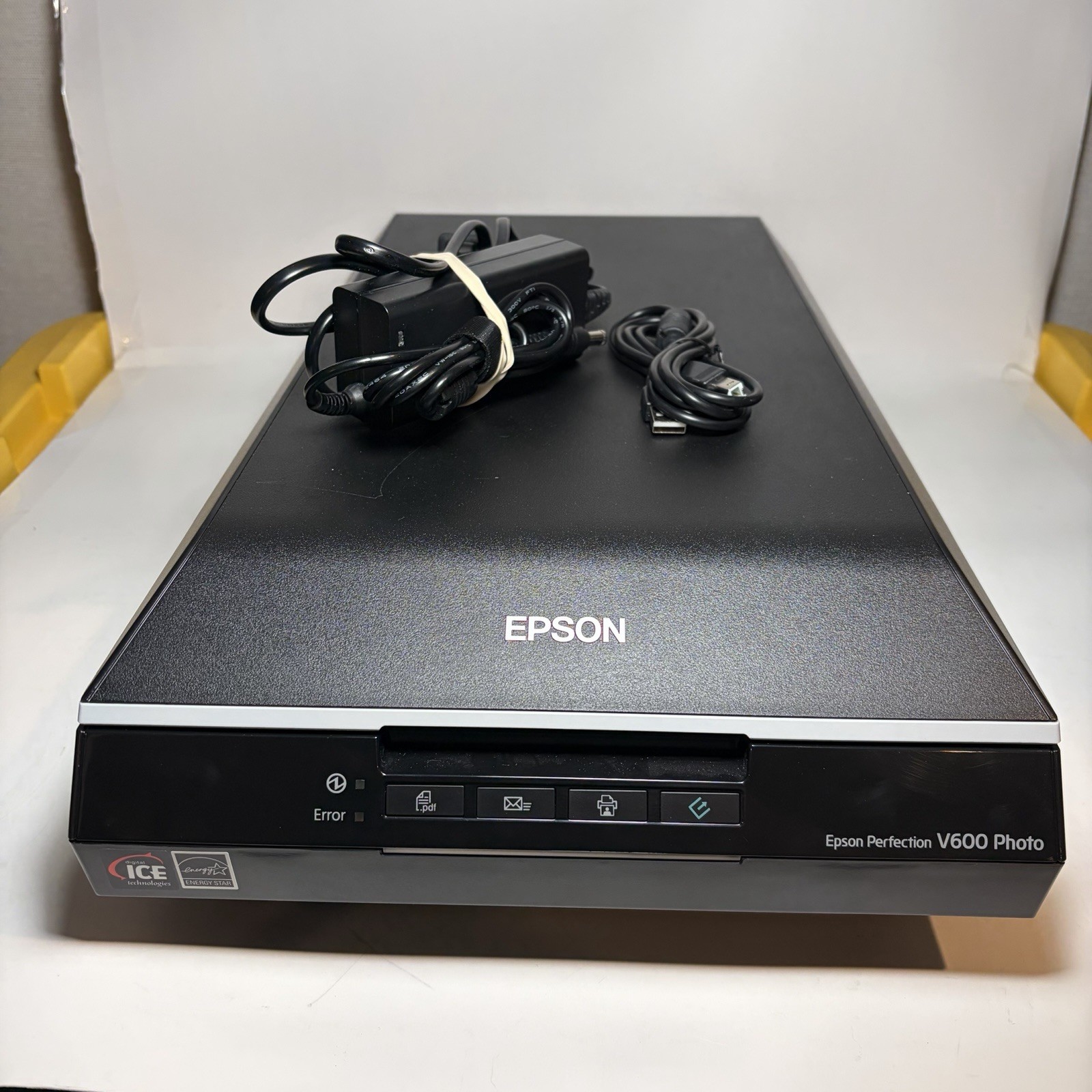 Epson Perfection V600 Photo Scanner J252A - Power Cord & Cable