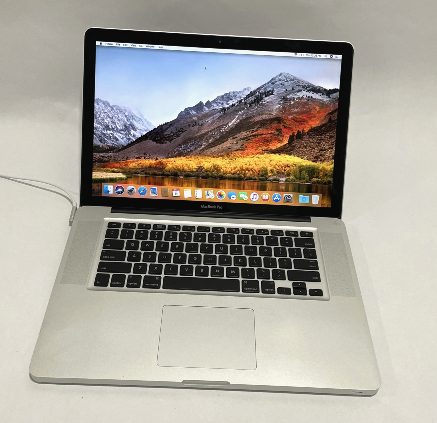 Apple MacBook Pro Mid 2010 15-inch A1286 Core I5 @ 2.4GHz, 6GB RAM, 500GB HDD