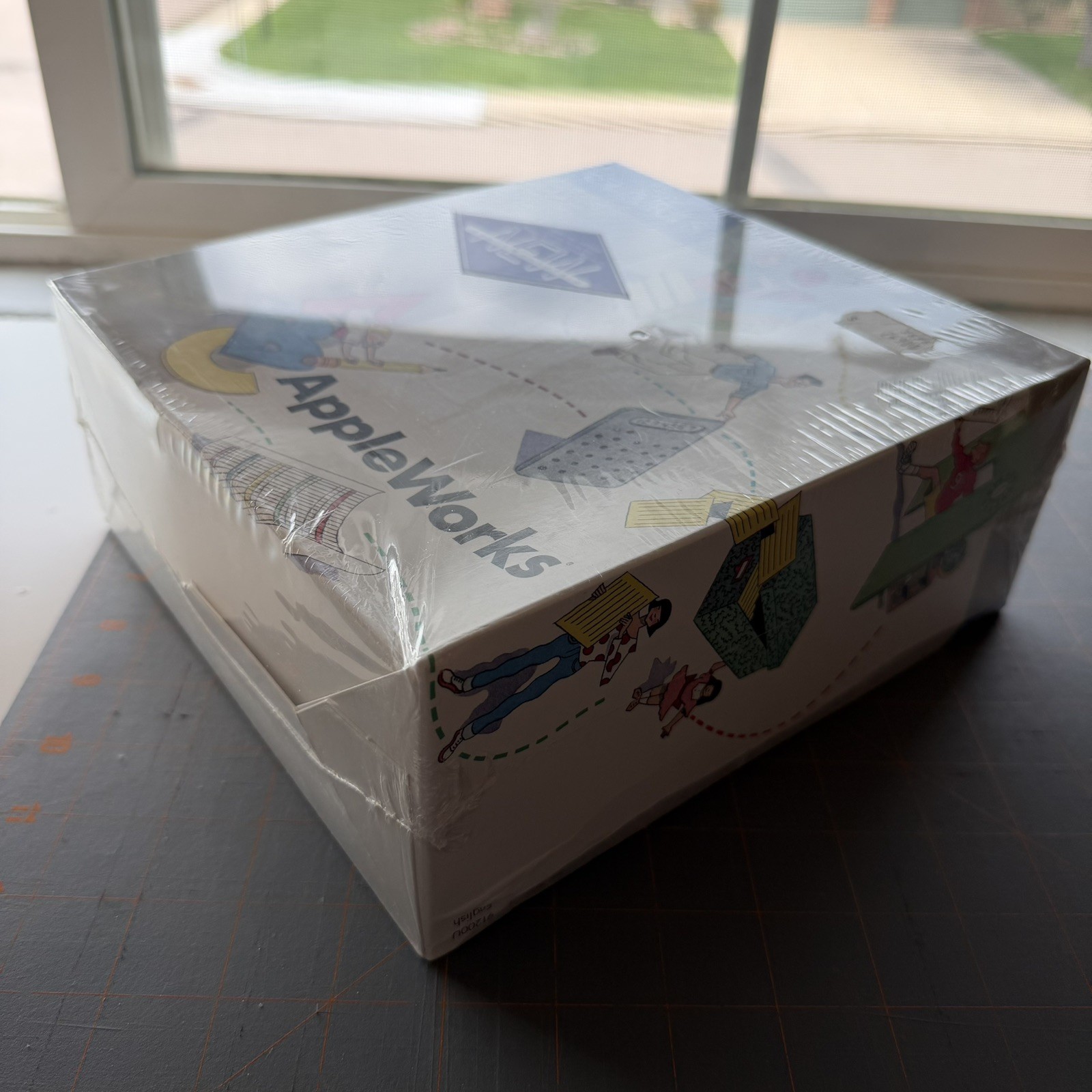 Claris Appleworks Apple II software. Plastic sealed. Vintage 1989 New in Box