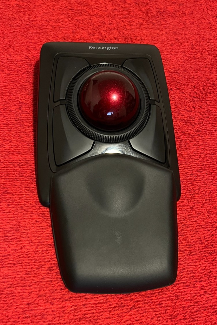Kensington M01497-M Expert Trackball Mouse Bluetooth Only w/ Palm Rest NO DONGLE