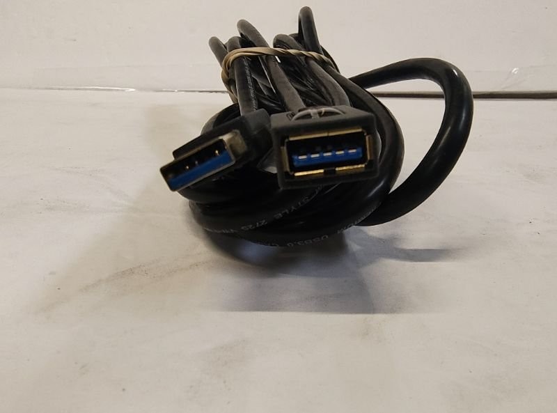 AmazonBasics USB 3.0 Extension Cable A-Male to A-Female Adapter Cord  (R1/ B1)
