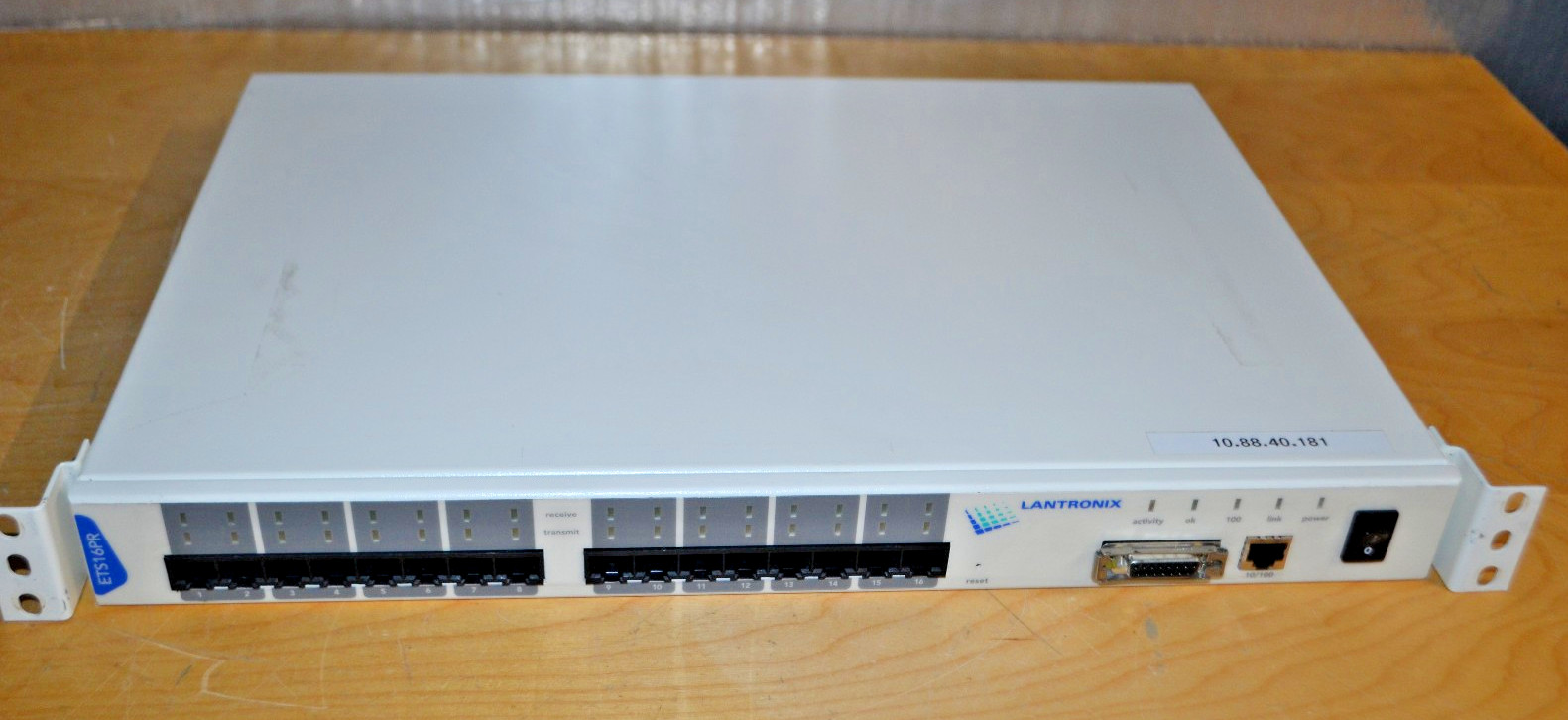 Lantronix ~ ETS16PR ~ 16 Port Terminal Secure Device Server