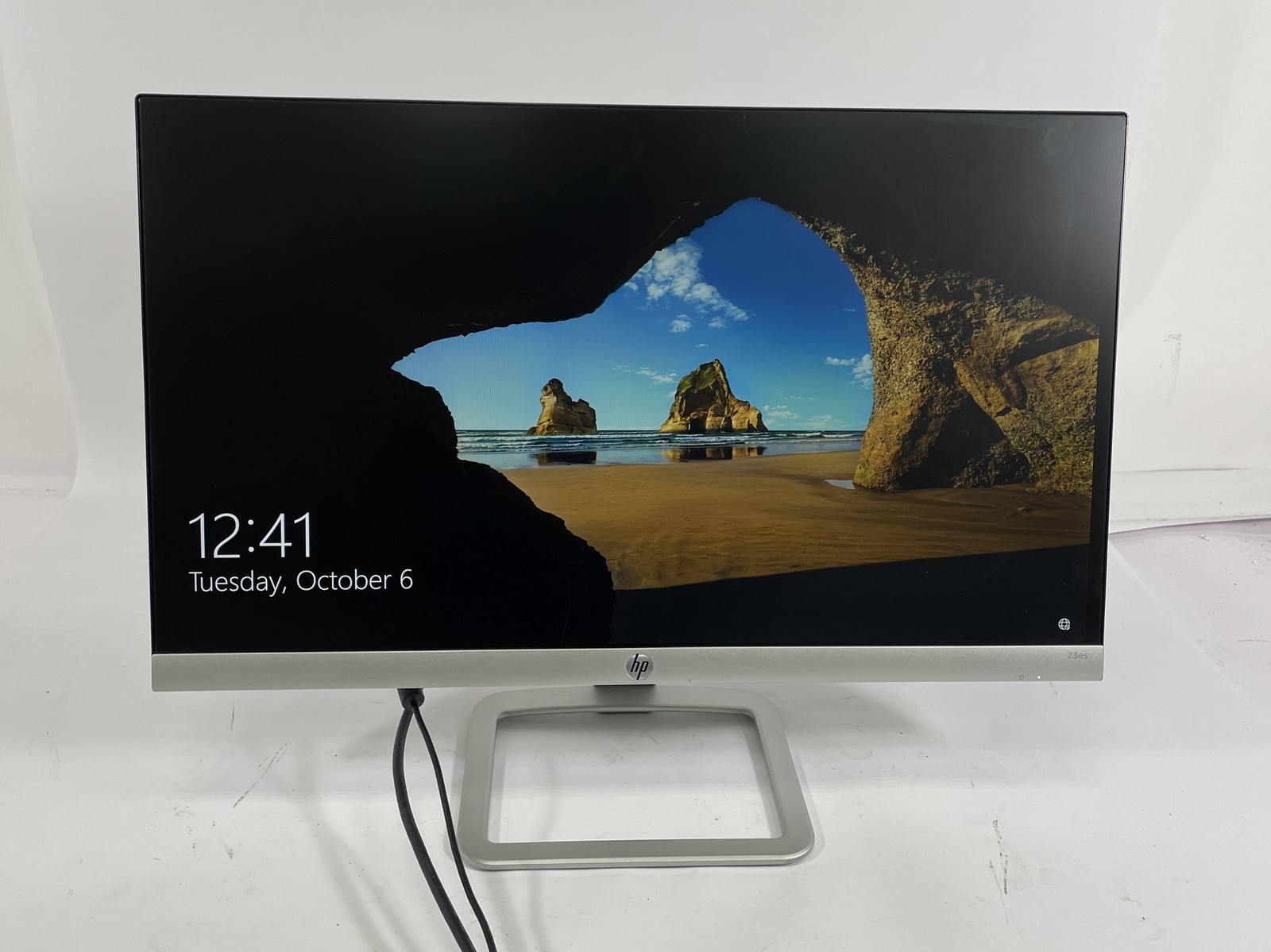 HP 23ES 23" FHD IPS 60Hz Display Monitor w/ VESA Mount & AC Adapter