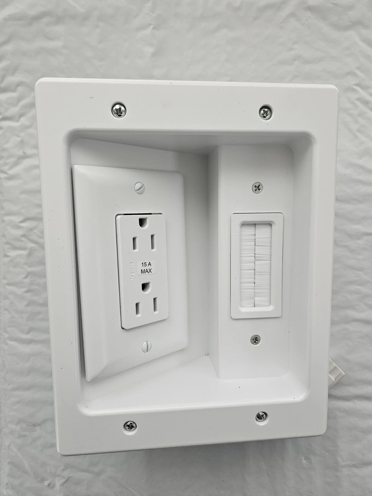 Sanus BSA-IWP1-W1 In-Wall Cable Concealer Recessed Power Module ONLY