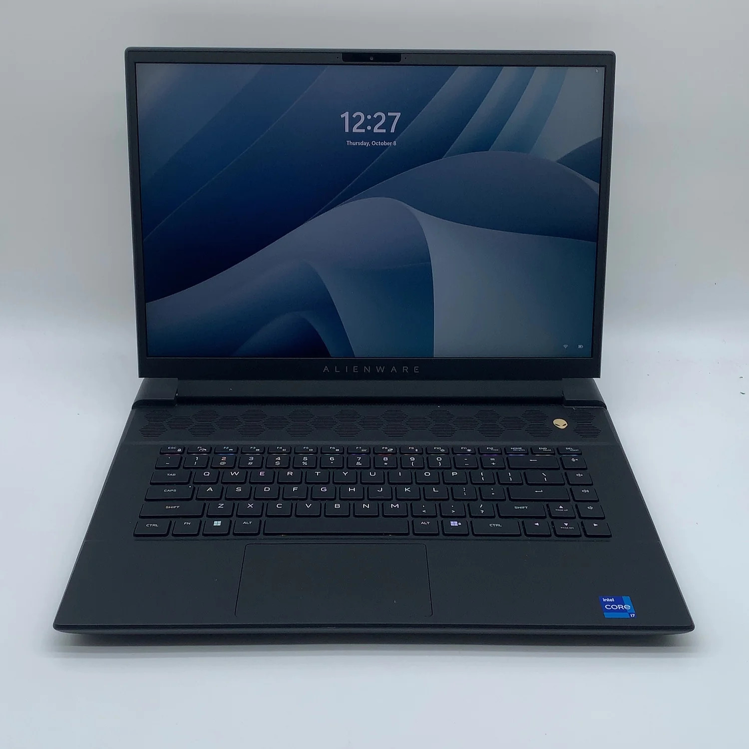 Alienware M16 R1 P124F 16" i7-13700HX 2.1GHz 16GB RAM 1TB SSD GeForce RTX 4070