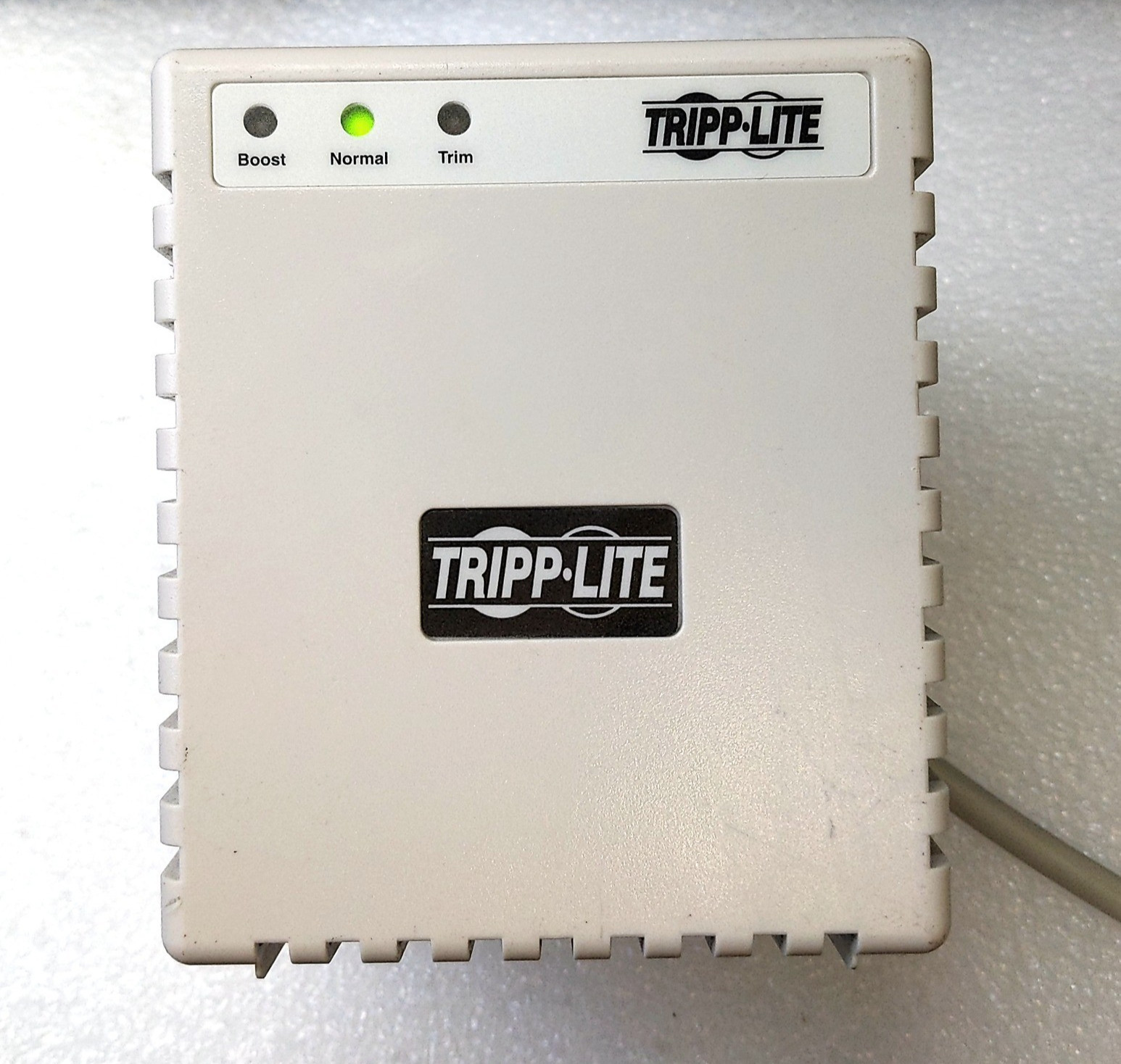 Tripp Lite LS606M 600W AVR Voltage Regulator Line Conditioner 6-Outlet Tested