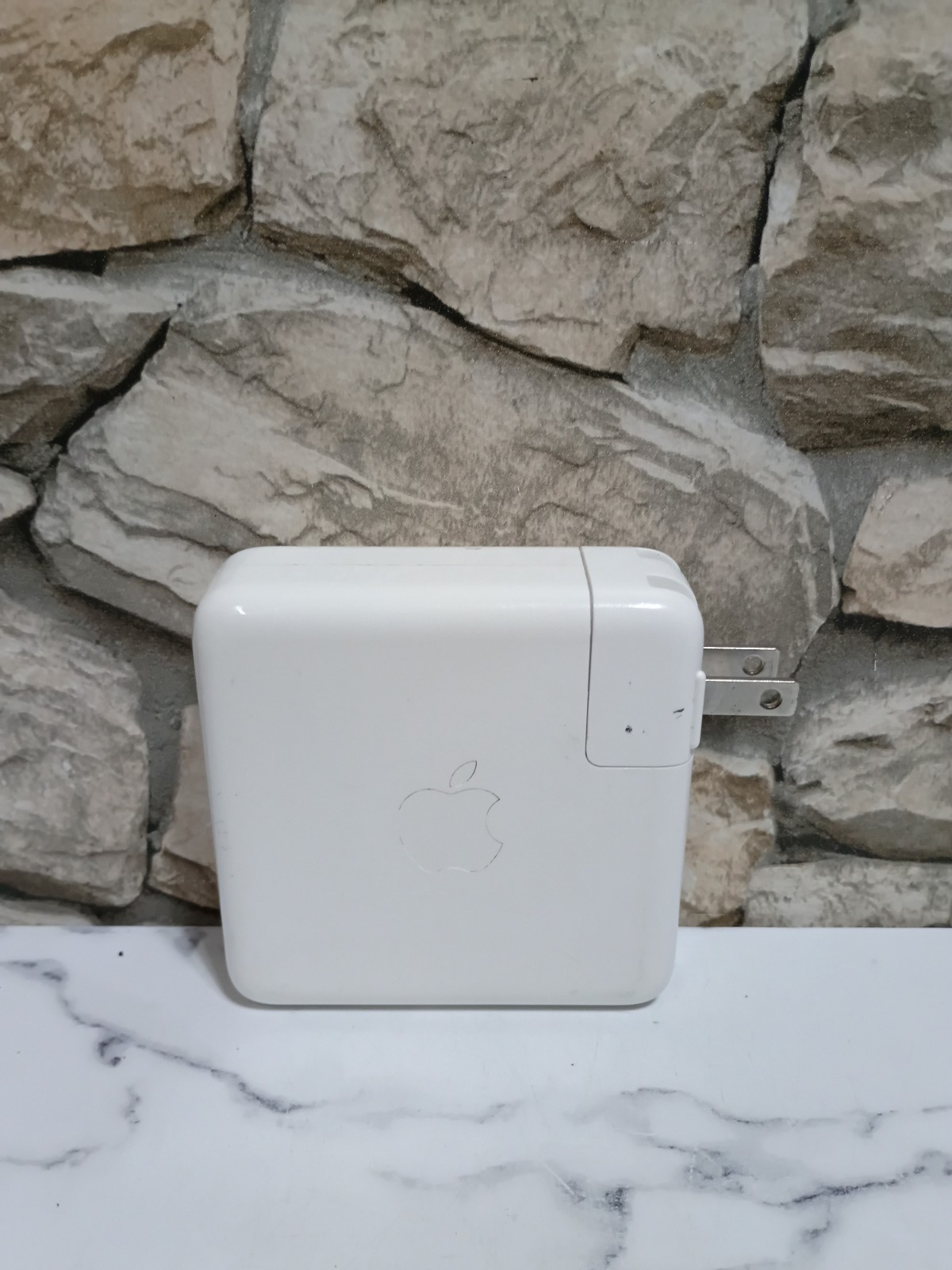 Genuine Apple A1719 87W USB-C Power Adapter MacBook Pro Block Charger