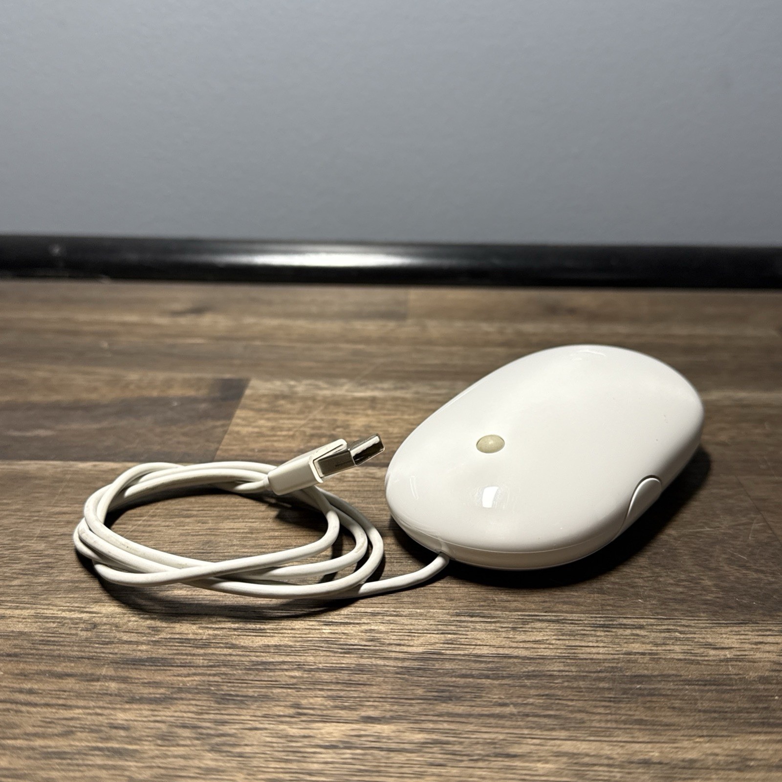 Genuine OEM Apple Mighty Mouse Wired USB White Model A1152 Working