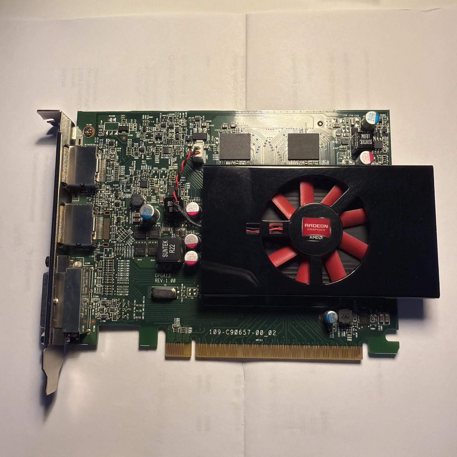 Dell / AMD Radeon R7 450 2GB GDDR5 Graphics Card