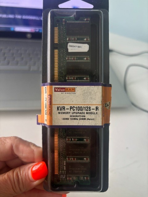 Kingston ValueRAM 128MB PC100 DIMM memory module (part number KVR-PC100/128-R) 