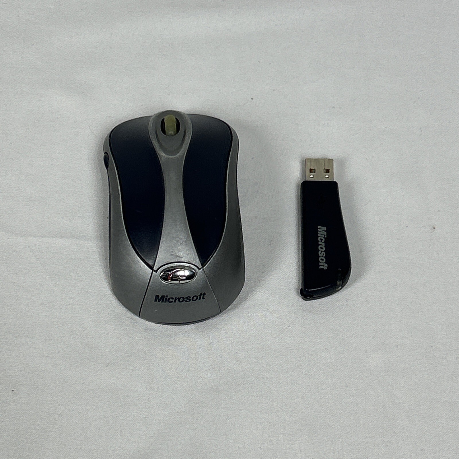 Microsoft Model 1050 Wireless Notebook Optical Mouse 4000 OEM Tested Working
