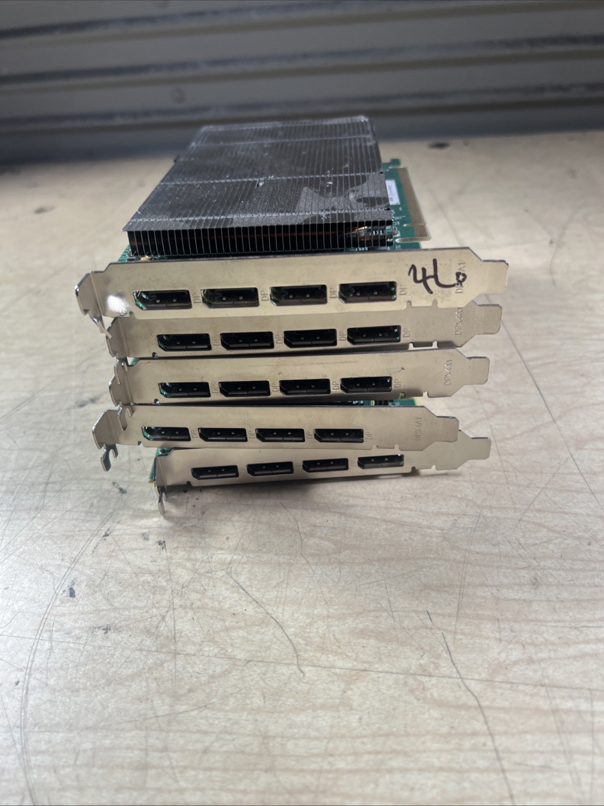 X5 DATAPATH IMAGEDP4 4 PORT DISPLAYPORT GRAPHICS CARD FOR VIDEO WALL E345219 170