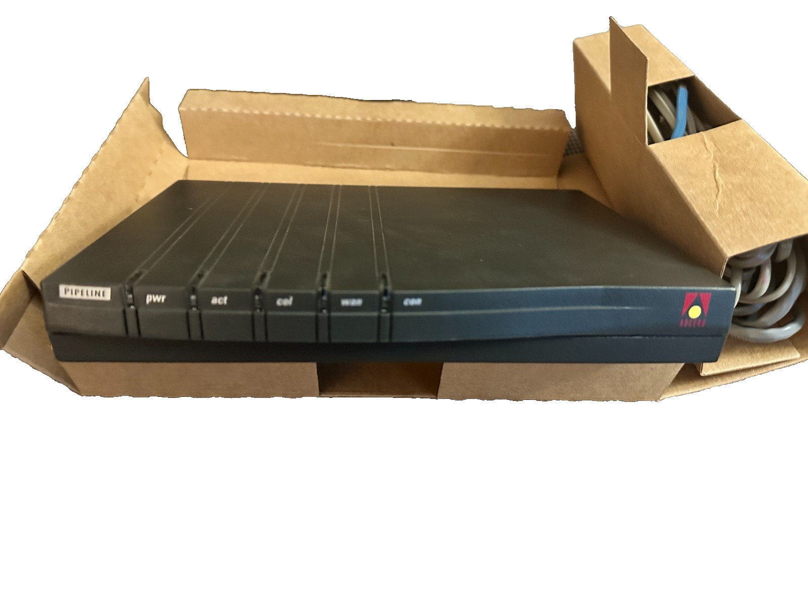 Vintage Network: Used Ascend Communications PipeLine P75 & Manual & Power Supply
