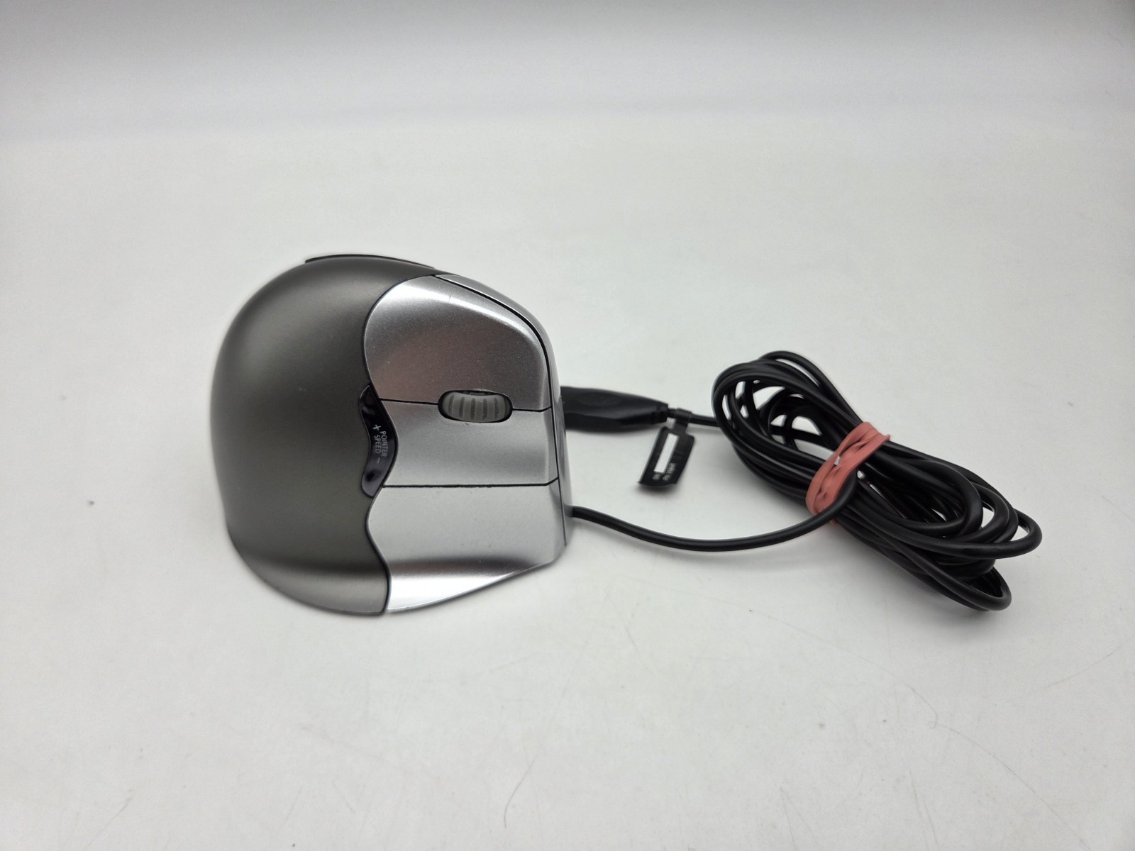 EVOLUENT VM4R Vertical Mouse 4 Right Handed Ergonomic Optical Mouse Wired 