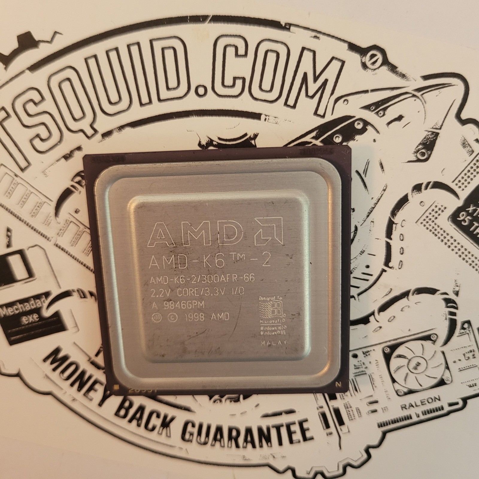 AMD K6-2 300MHz CPU Processor 300AFR-66 Socket 7 Vintage 1998