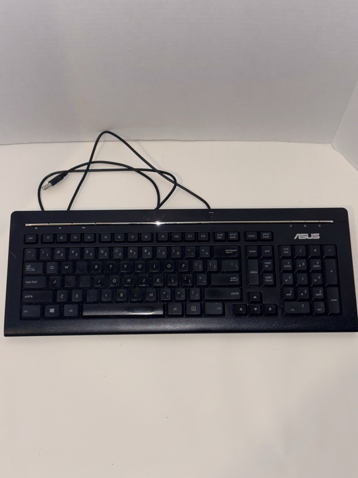 ASUS KB34211 Slim Wired USB Keyboard Computer Game Black Cord