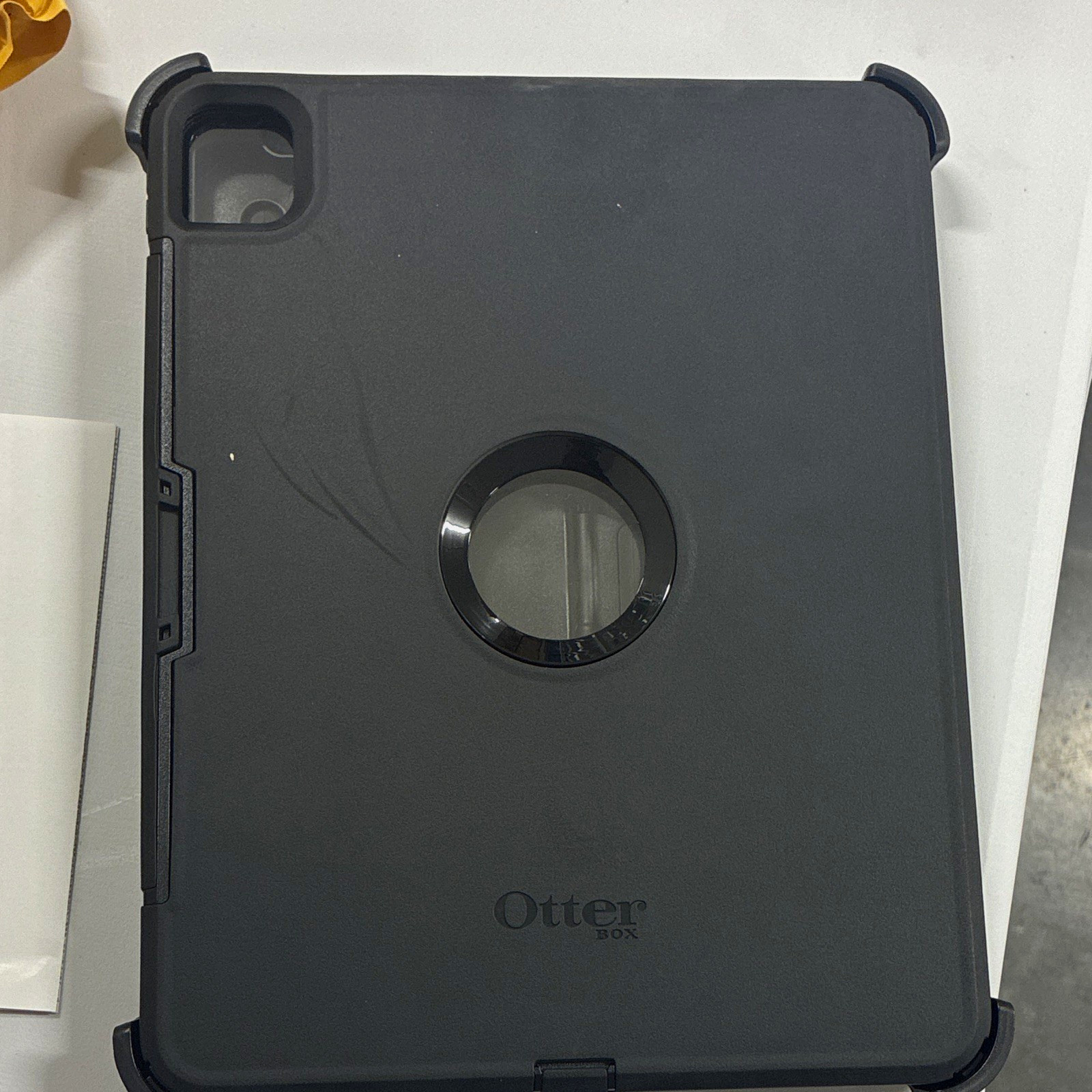 OtterBox Defender Black Rugged Case Stand for iPad Pro 12.9 3rd/4th/5th