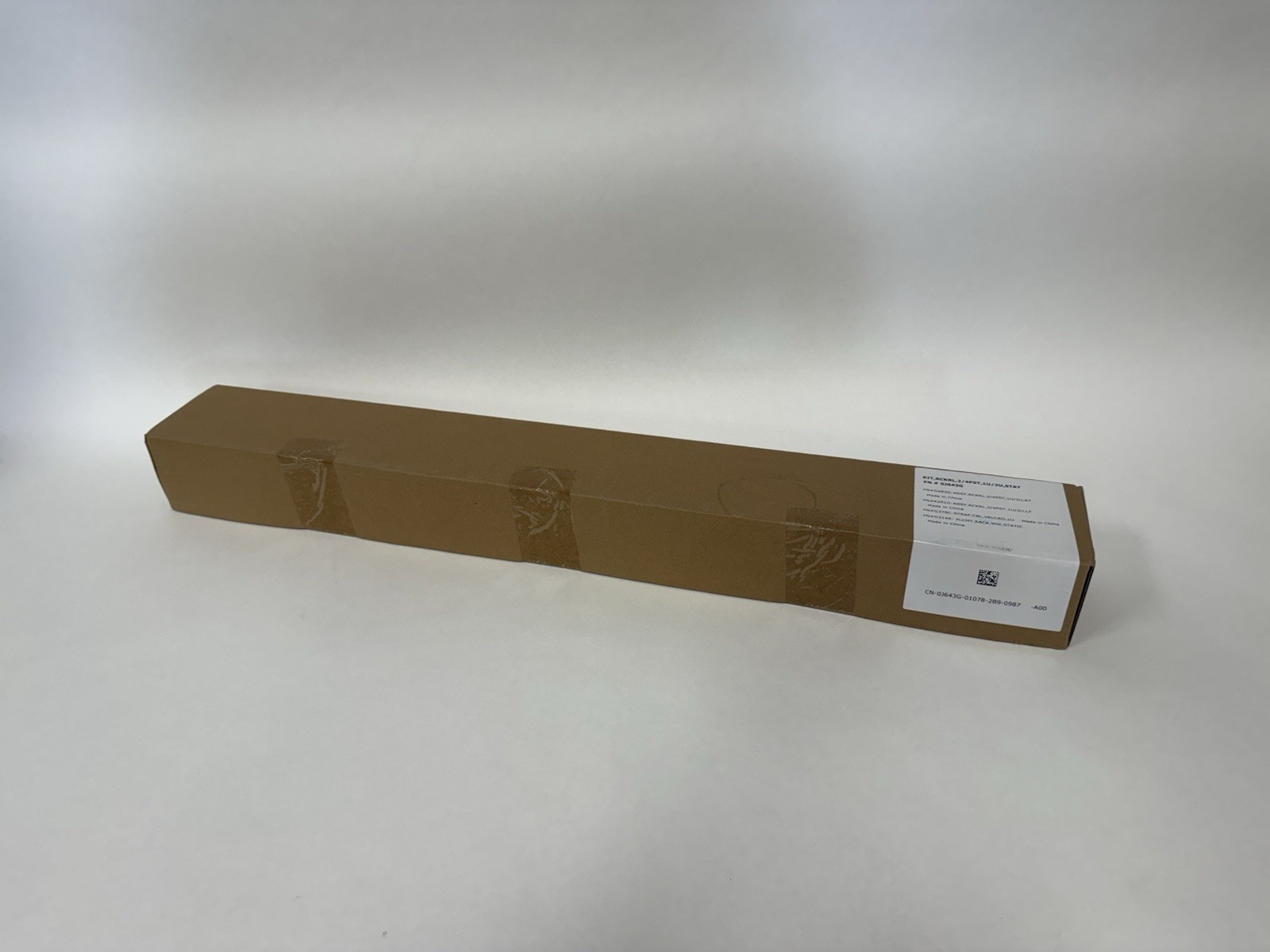 DELL Rack Rail Kit (RCKRL,2/4PST,1U/2U,STAT) PN 0J643G
