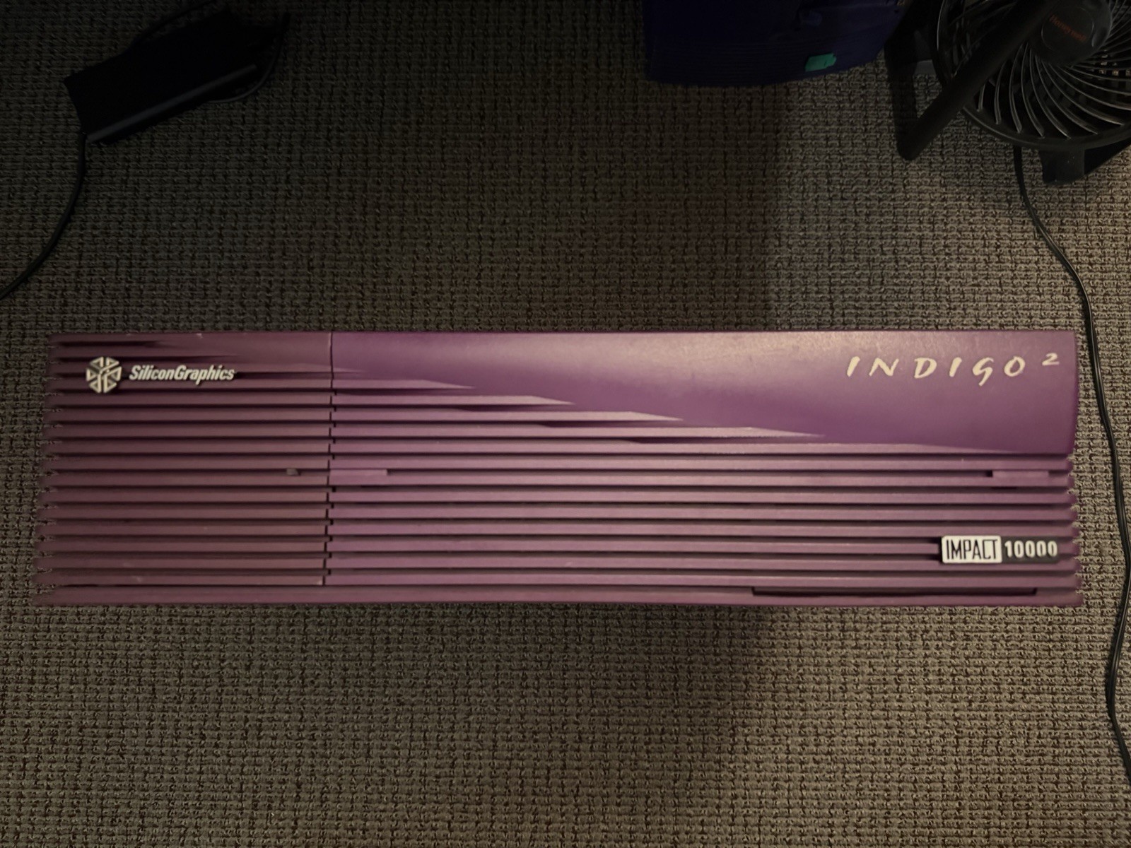 SGI Silicon Graphics Indigo2 IMPACT 10000 R10000 175MHz Solid IMPACT No HDD