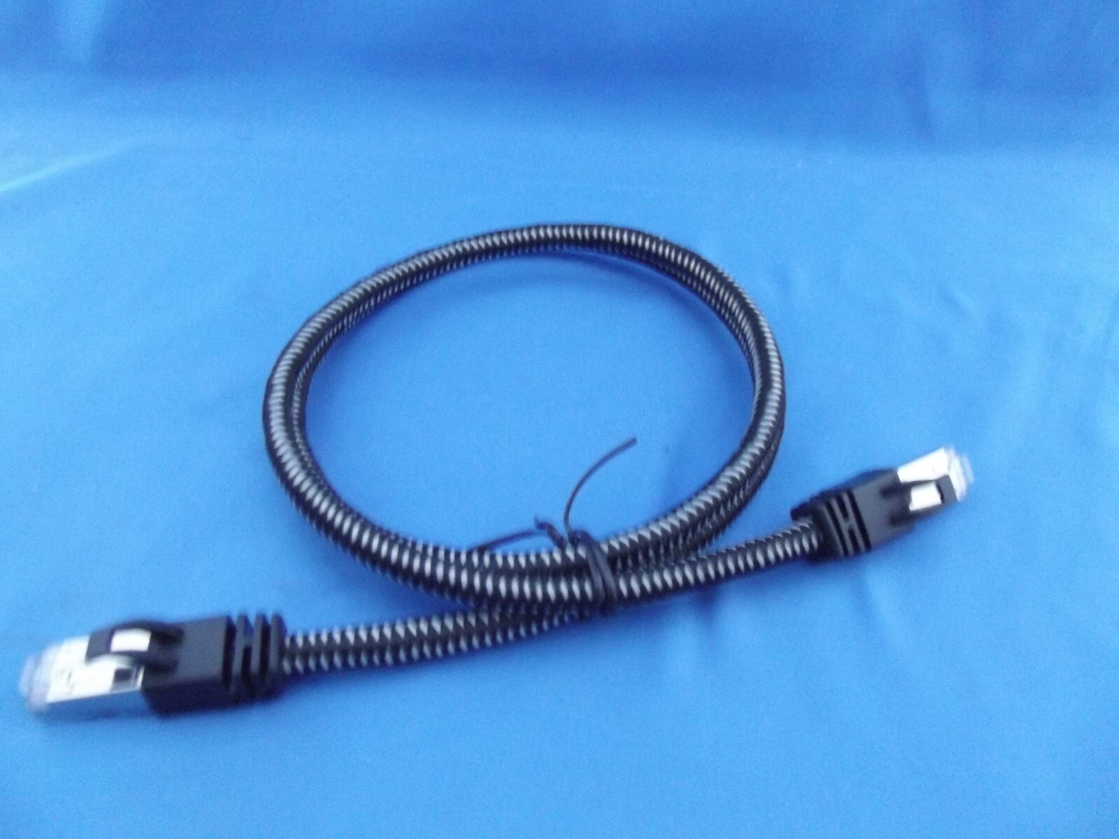 Amazon Basics Braided RJ45 Cat-7 Gigabit Ethernet Patch Internet Cable 3FT F2B