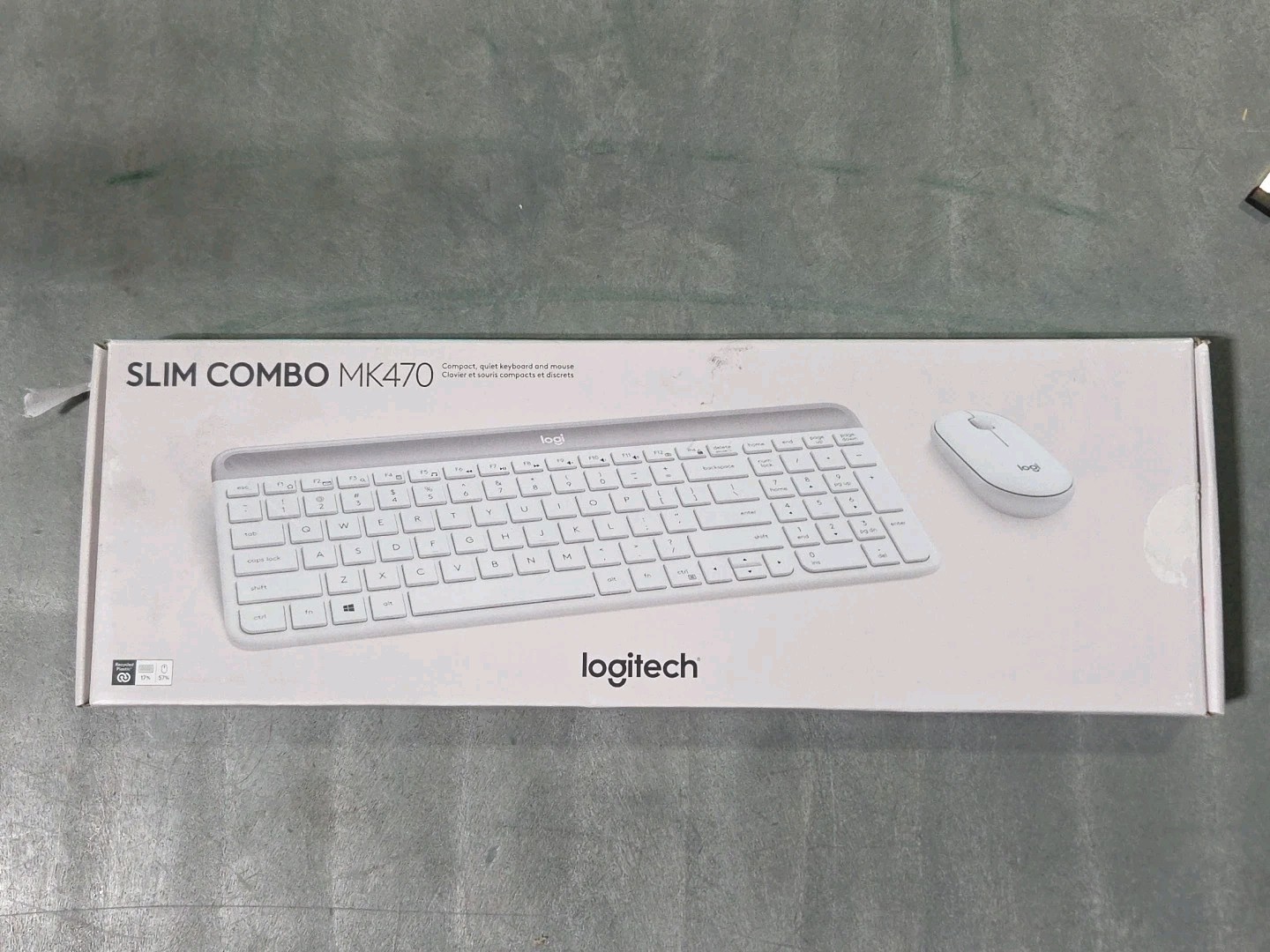 Logitech - MK470 Full-size Wireless Scissor Keyboard and Mouse Bundle -...