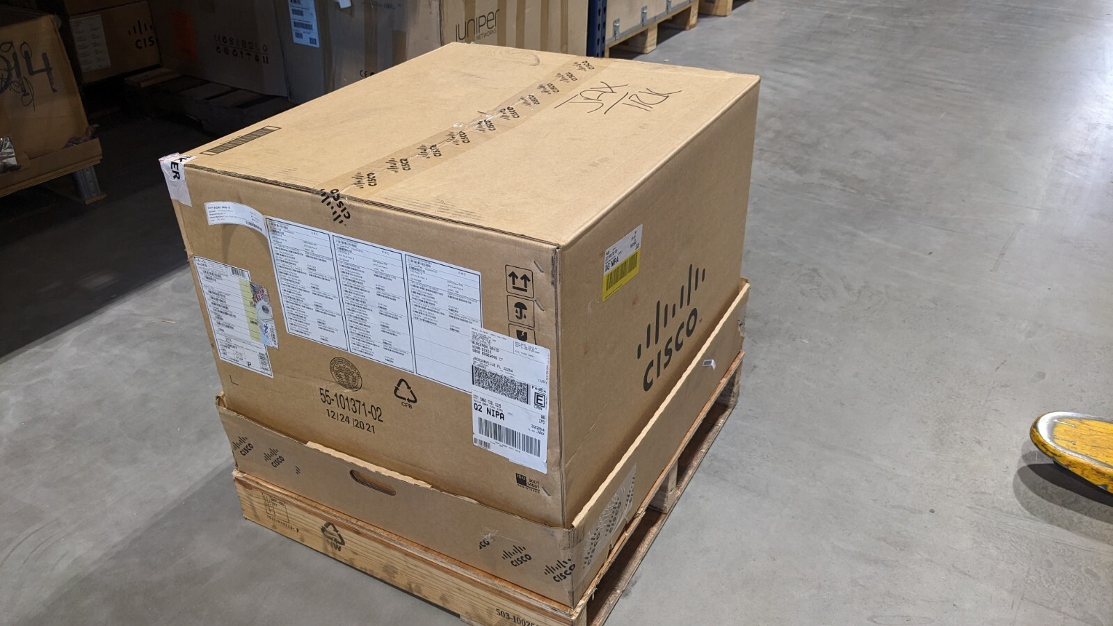 New Cisco ASR1006-X 6-Slot Router Chassis/ASR1000X-AC-1100W Missing- Blanks