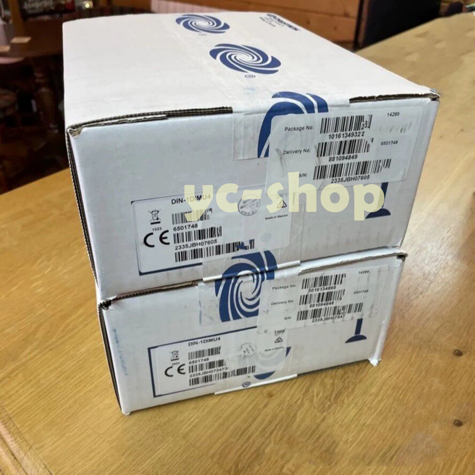 1PC New Crestron DIN-1DIMU4 Centralized light control module Fast FedEx or DHL