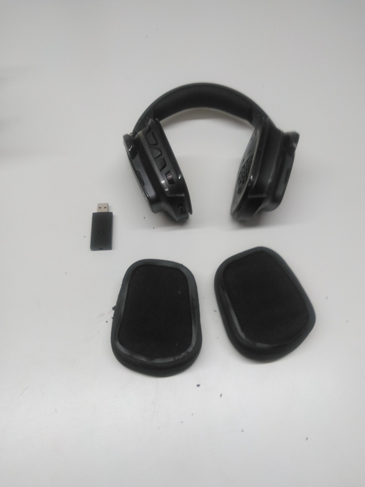 Logitech G933 Artemis Spectrum Wireless Gaming Headphone Black Noise Cancelling