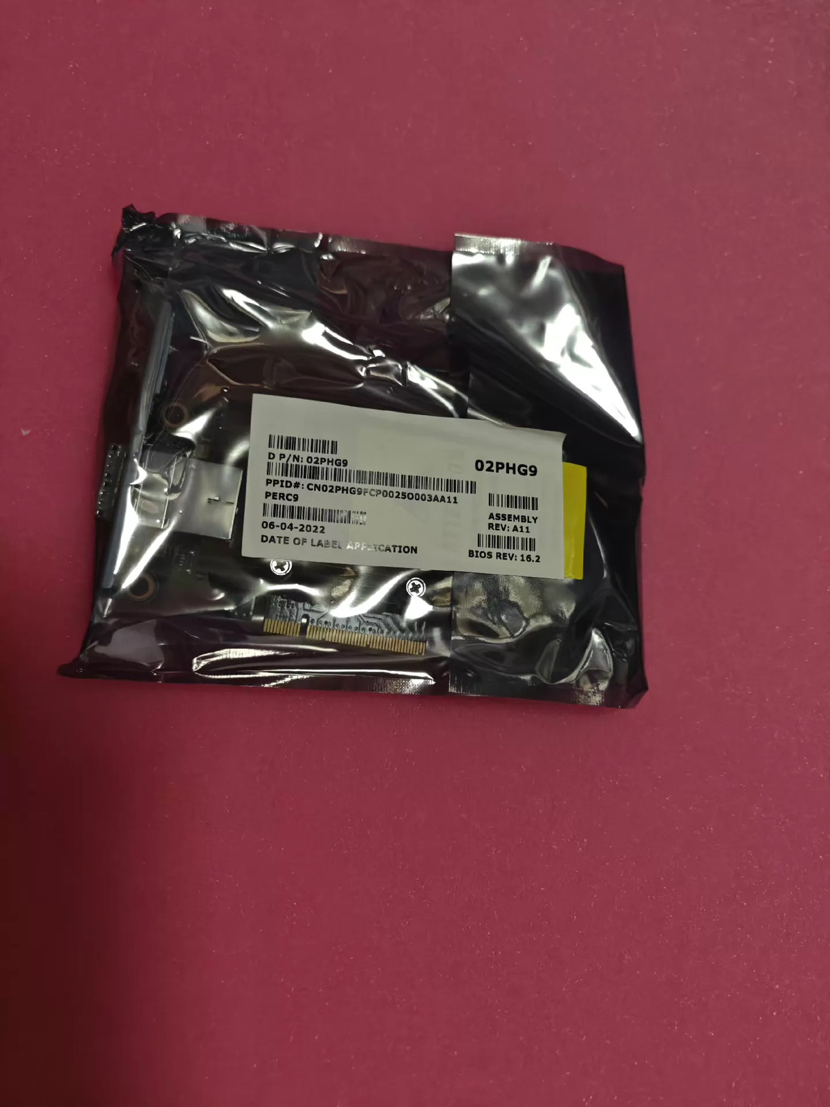 Original Dell 2PHG9 12Gb HBA P9 SAS RAID Disk Controller Card.