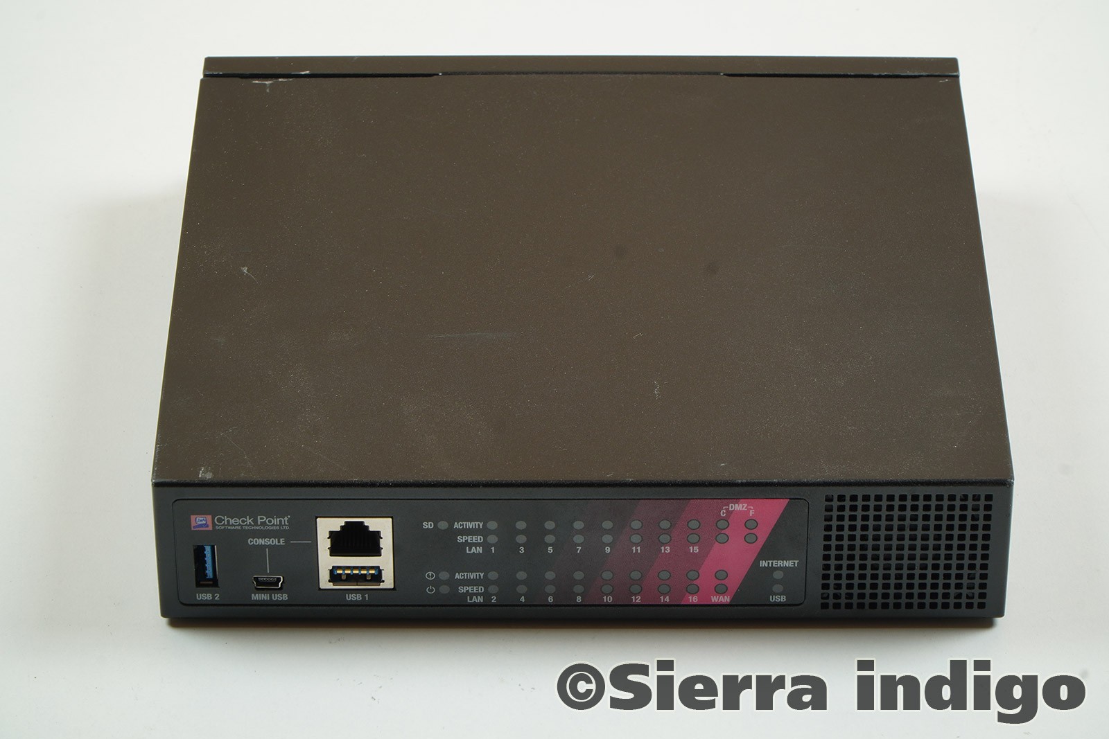 Check Point L-72 Security Appliance without PSU