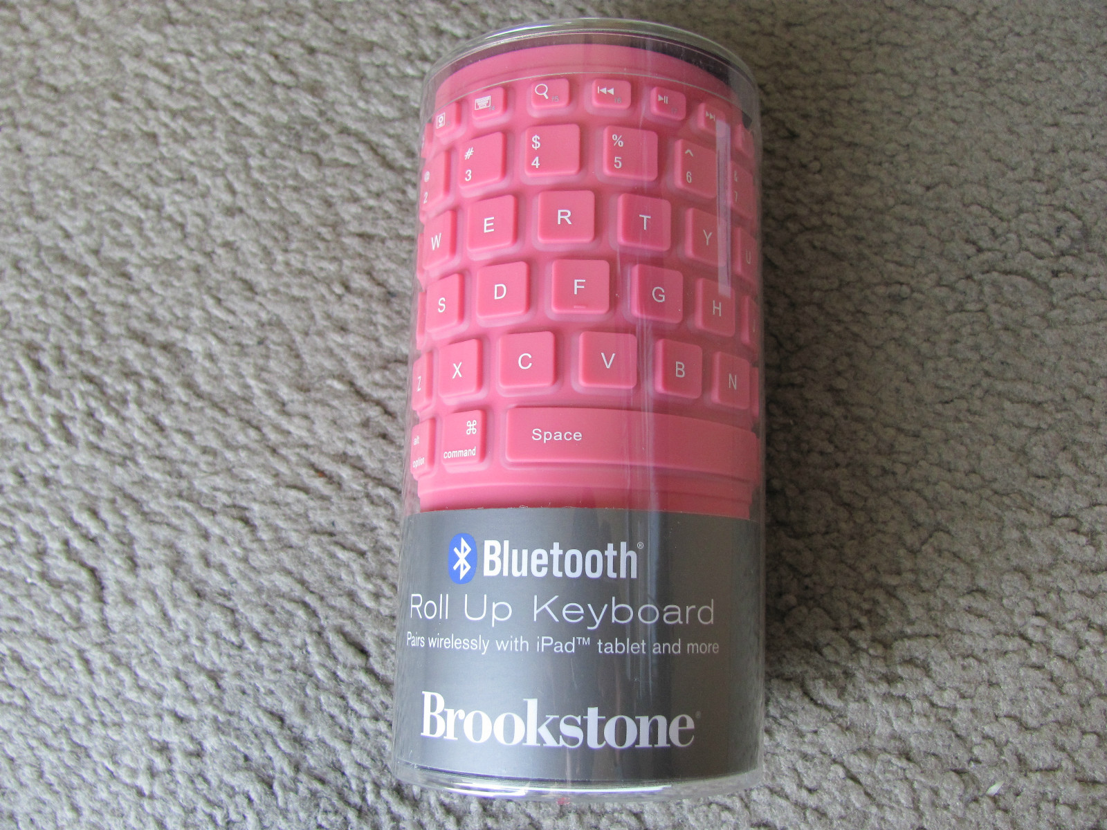 Brand New Brookstone Bluetooth Wireless Roll-Up Keyboard 789725 Pink