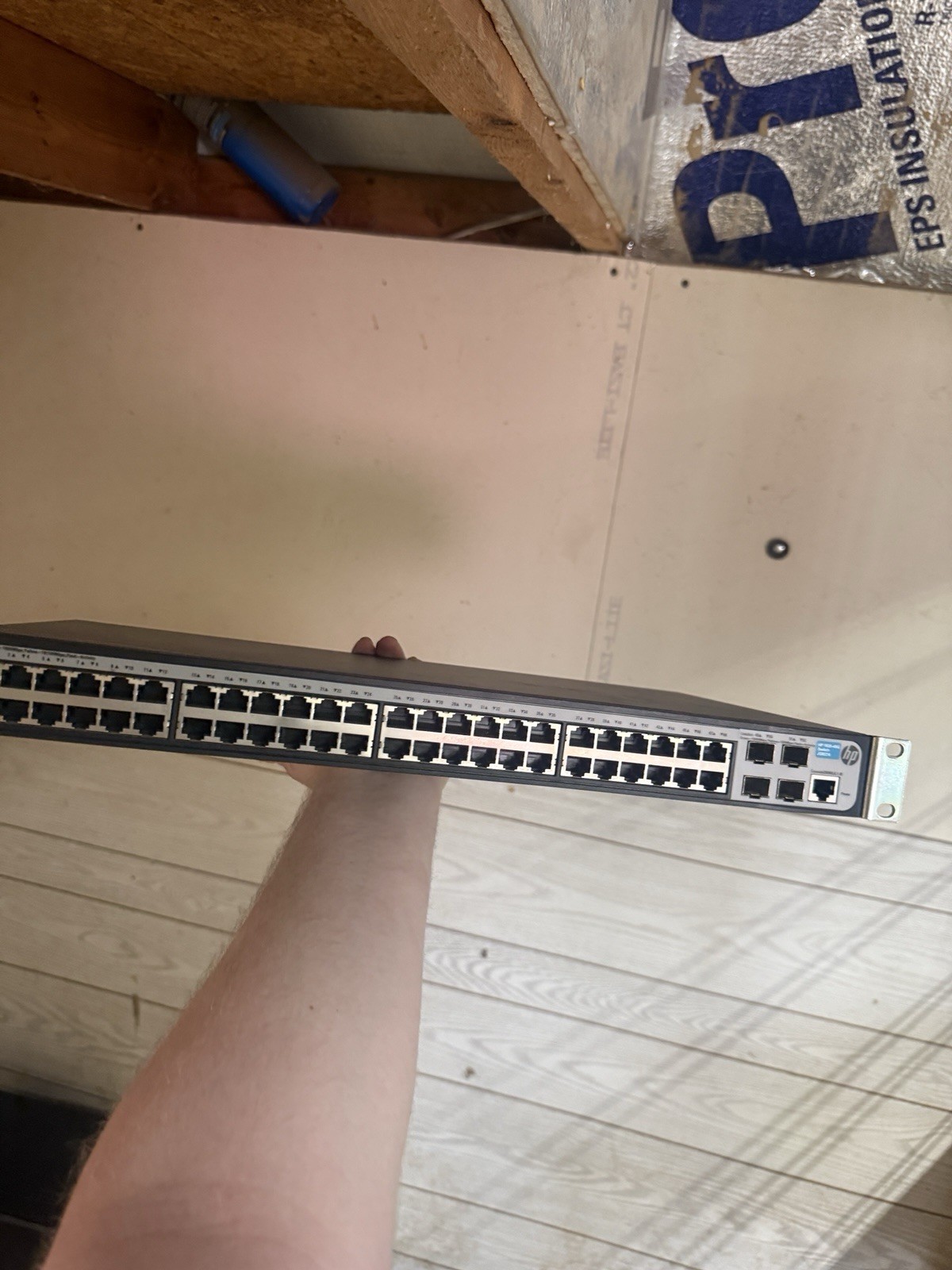 HP 1820-48G 48-Port Network Switch
