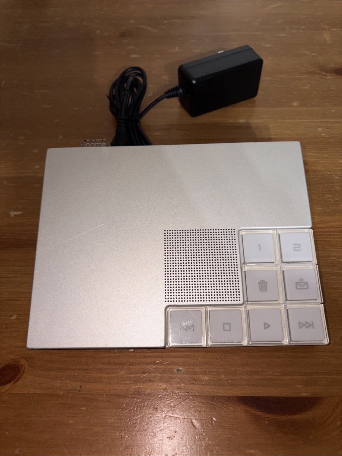 Working Ooma Hub VoIP Home Phone System 110-0100-307 & Power Adapter Works