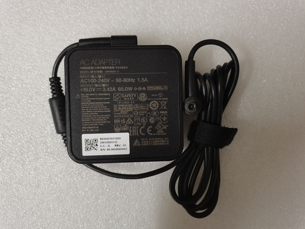 Original Delta/MSI 19V3.42A ADP-65GD D For MSI Modern 15 B13M 13th Gen 65W 4.5mm