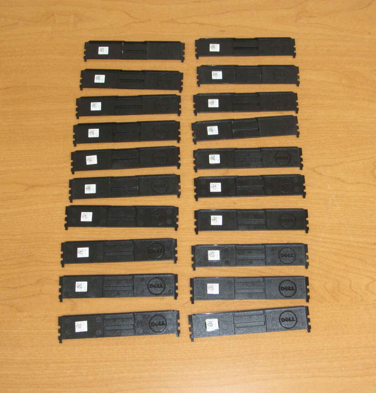 Lot of 20 Dell PowerEdge RAM Memory Module Filler Blank DIMM Insert 52P2C 052P2C