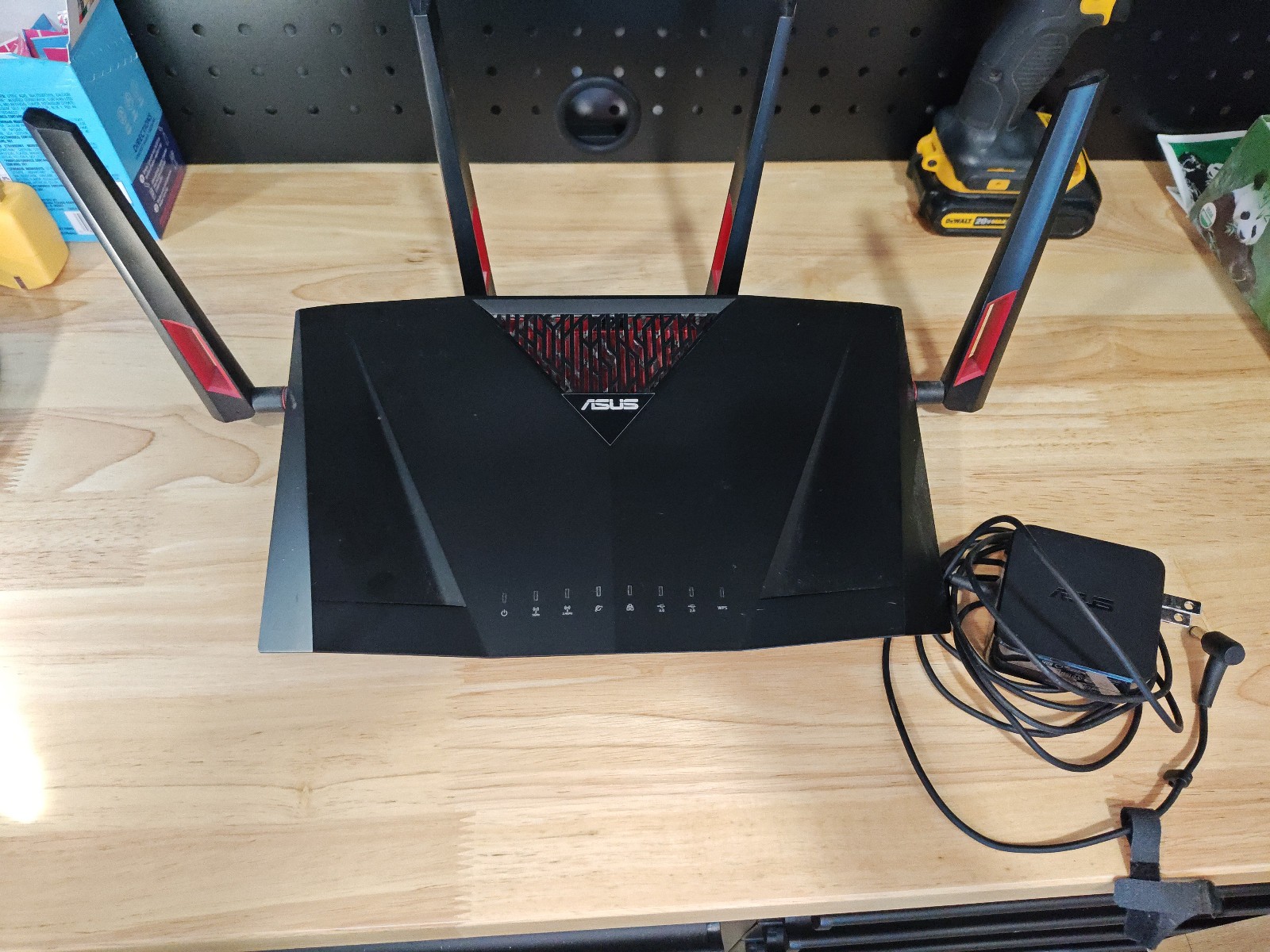 ASUS RT-AC3100 Dual Band Gigabit 2.4GHz 5.0GHz Extreme Wi-Fi Router Gaming