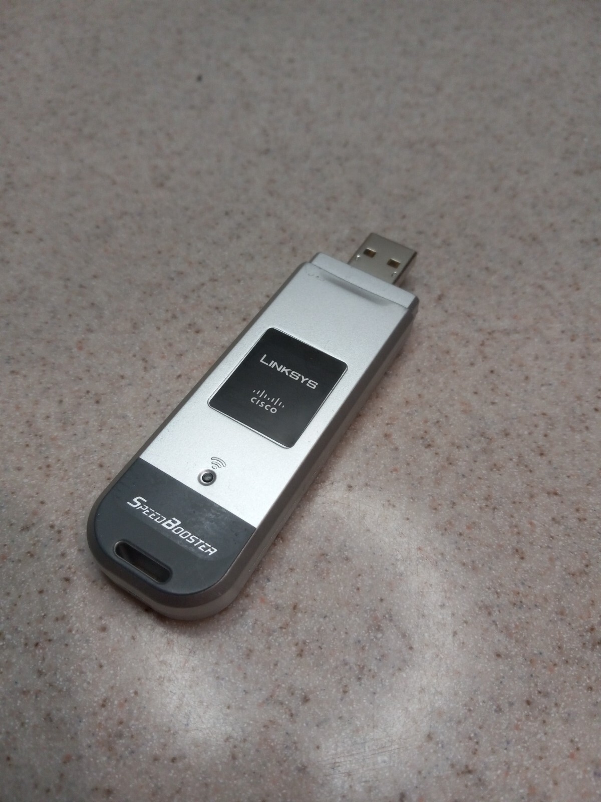 #T)  Cisco Linksys WUSB54GSC Compact Wireless-G USB Network Adapter 