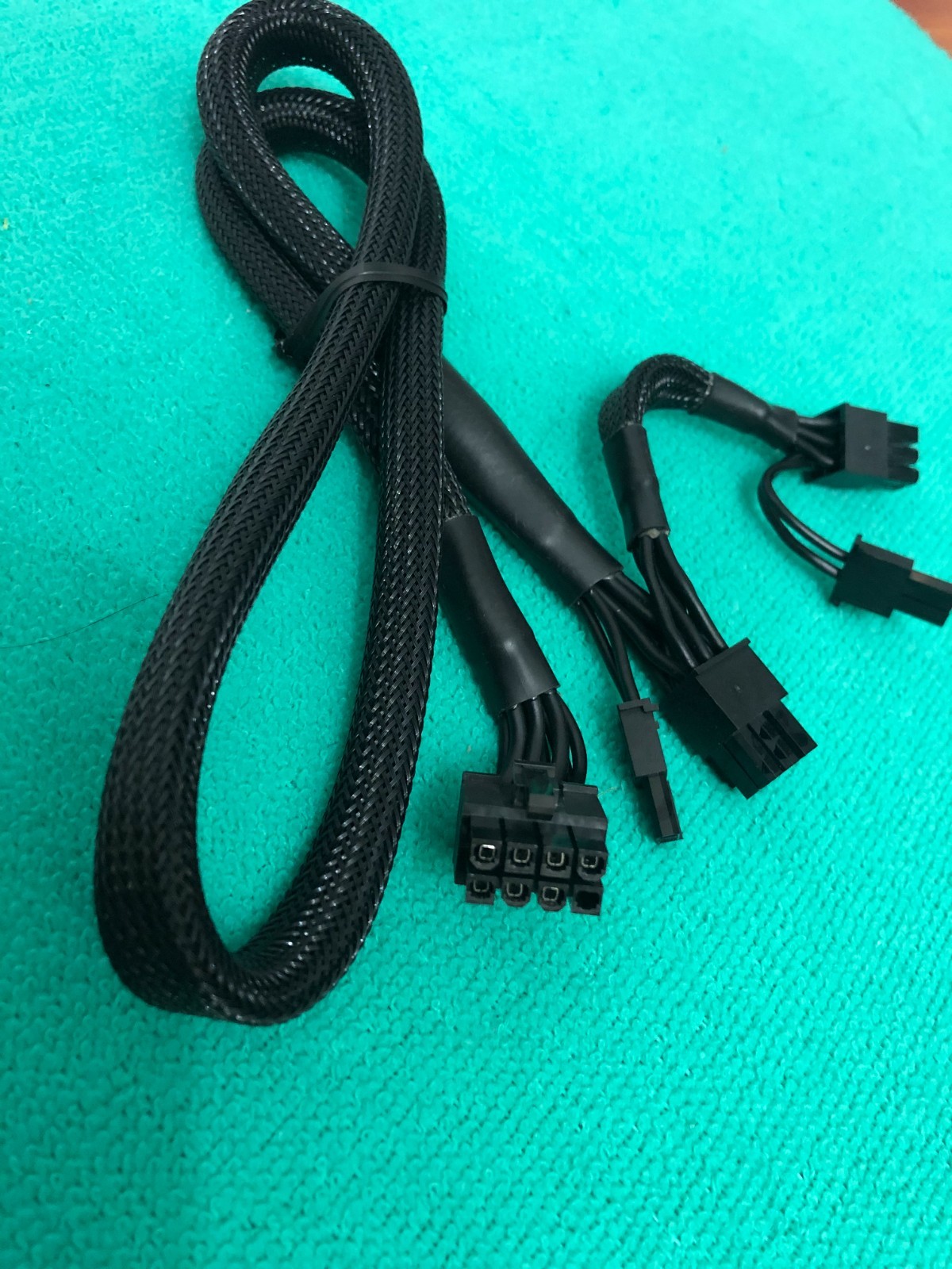 CORSAIR PCIE POWER CABLE Dual 8 pin for CORSAIR  RM750X , RM850X ,RM1000X,ORIGIN