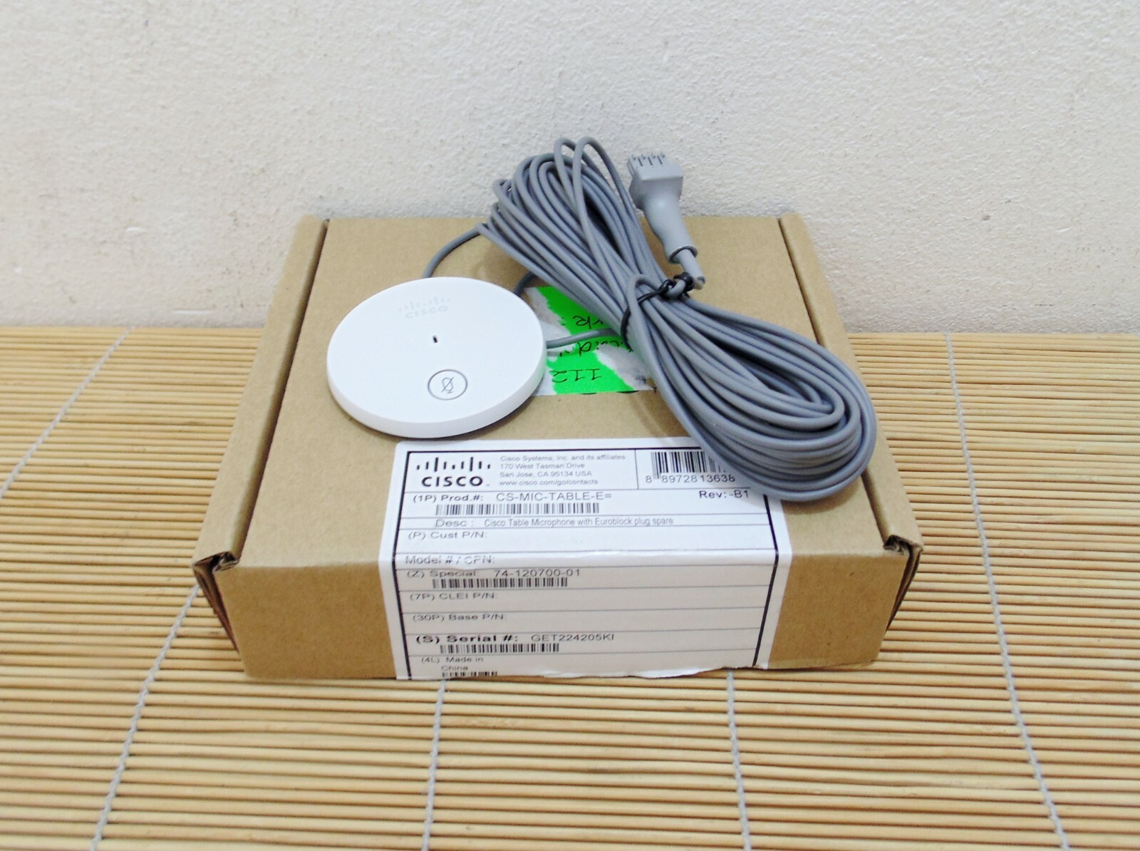 New Cisco CS-MIC-TABLE-E Table Microphone 4-pin connector 9m cable New Open Box