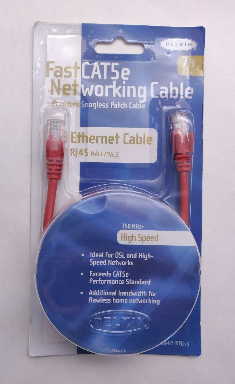2-Pack Belkin Fast CAT5e 7' Premium Snagless Patch Network Cable - Red
