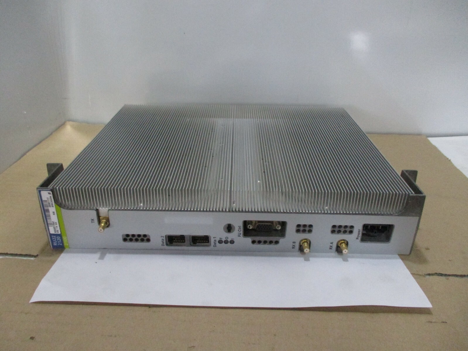 Ericsson KRC 118 18/4 R3B Radio Transceiver RU22 2120 2100 KRY 112 145/1 R2A