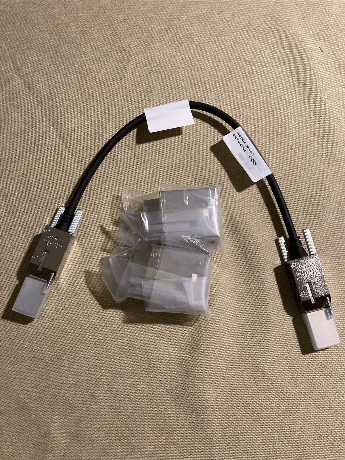 Cisco C9200L-STACK-KIT Stack Kit for C9200L (Two data stack  & STACK-T4-50CM