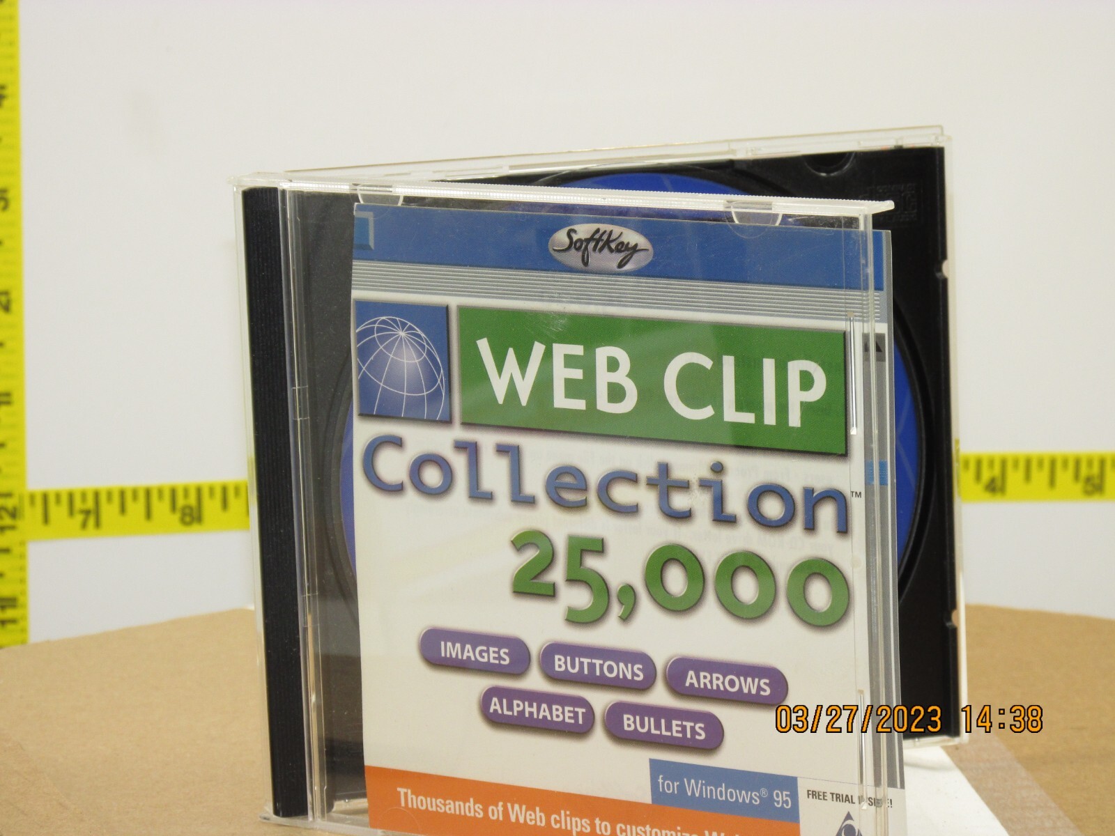 Listing is for the PC CD-ROM ~ Web Clip Collection 25,000 for Windows 95~Softkey